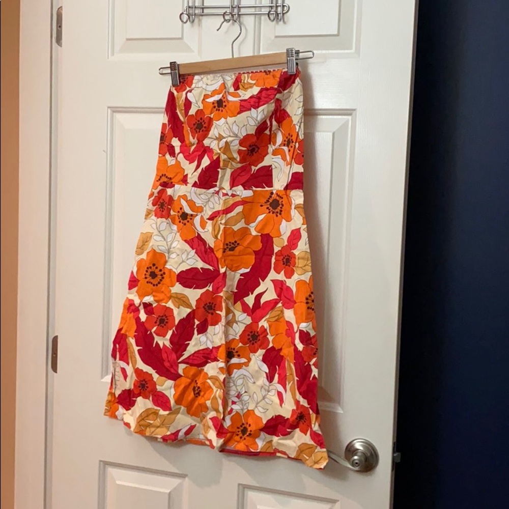 Strapless flower knee length dress